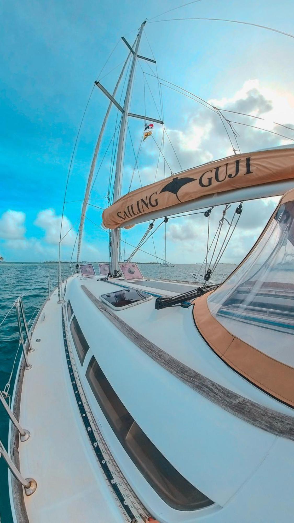 Отель Private Sailingyacht "Guji" With Crew All Inclusive Исла-Вичитупо-Гранде Экстерьер фото